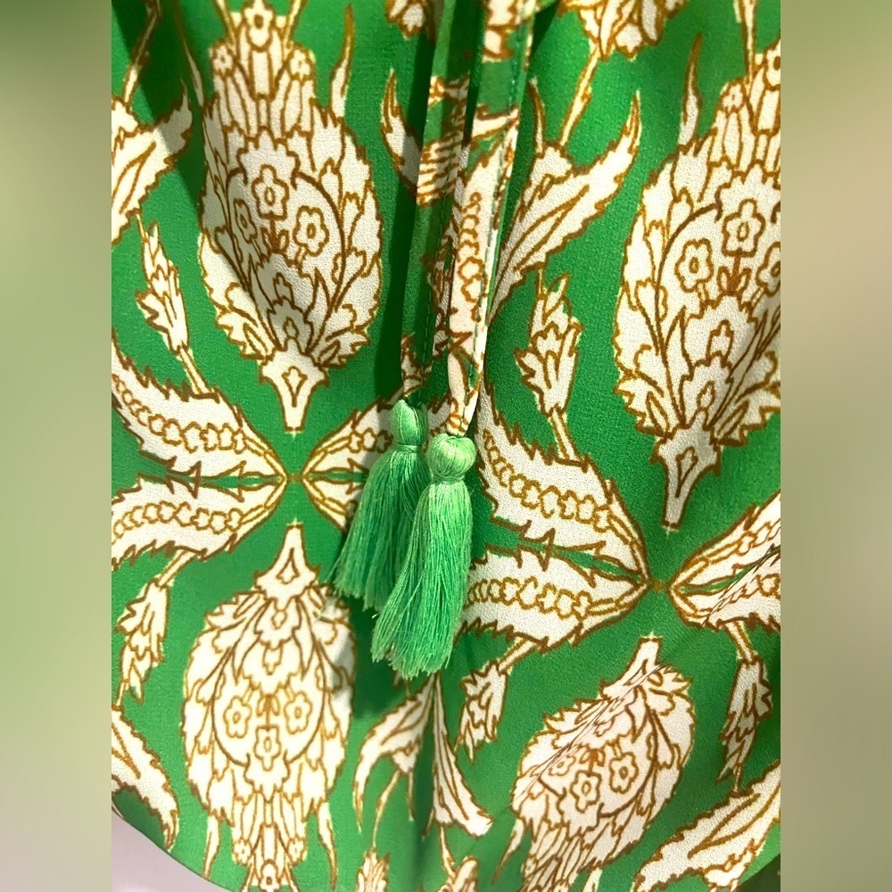NWOT Bohemian Printed Tassel Tie Blouse - Picture 3 of 9